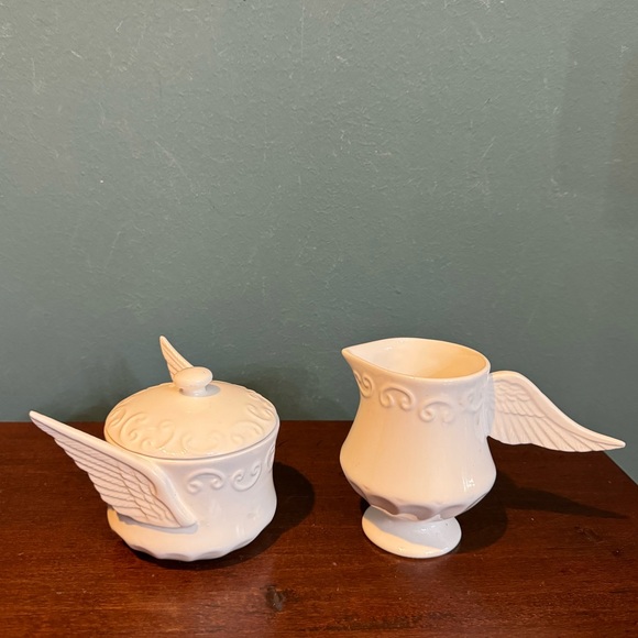 Anthropologie Birdsong Angel Wing Sugar and Creamer